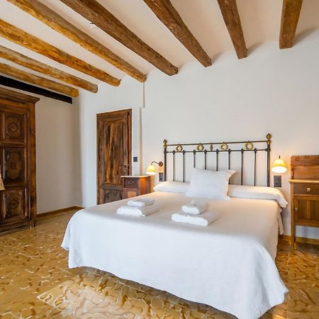 Lo Palauet De La Muralla Balaguer Eksteriør billede