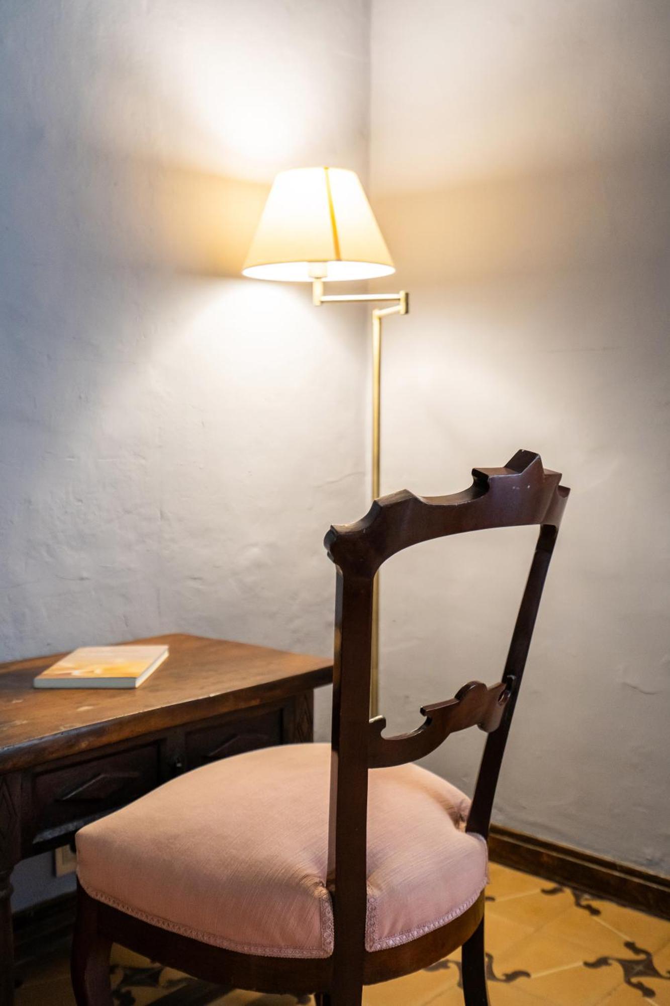 Lo Palauet De La Muralla Balaguer Eksteriør billede