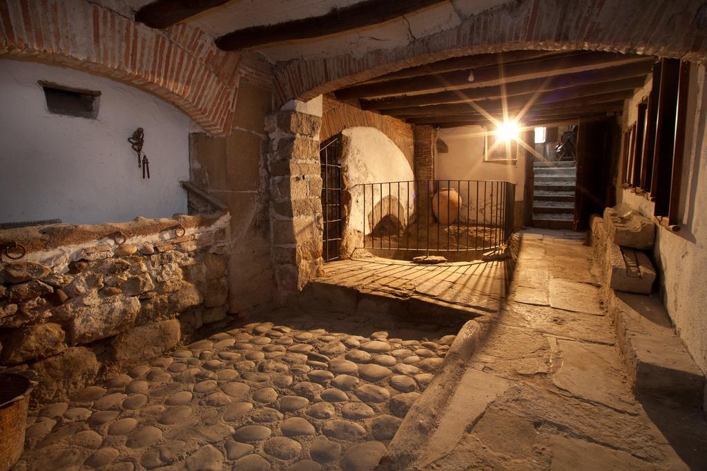 Lo Palauet De La Muralla Balaguer Eksteriør billede