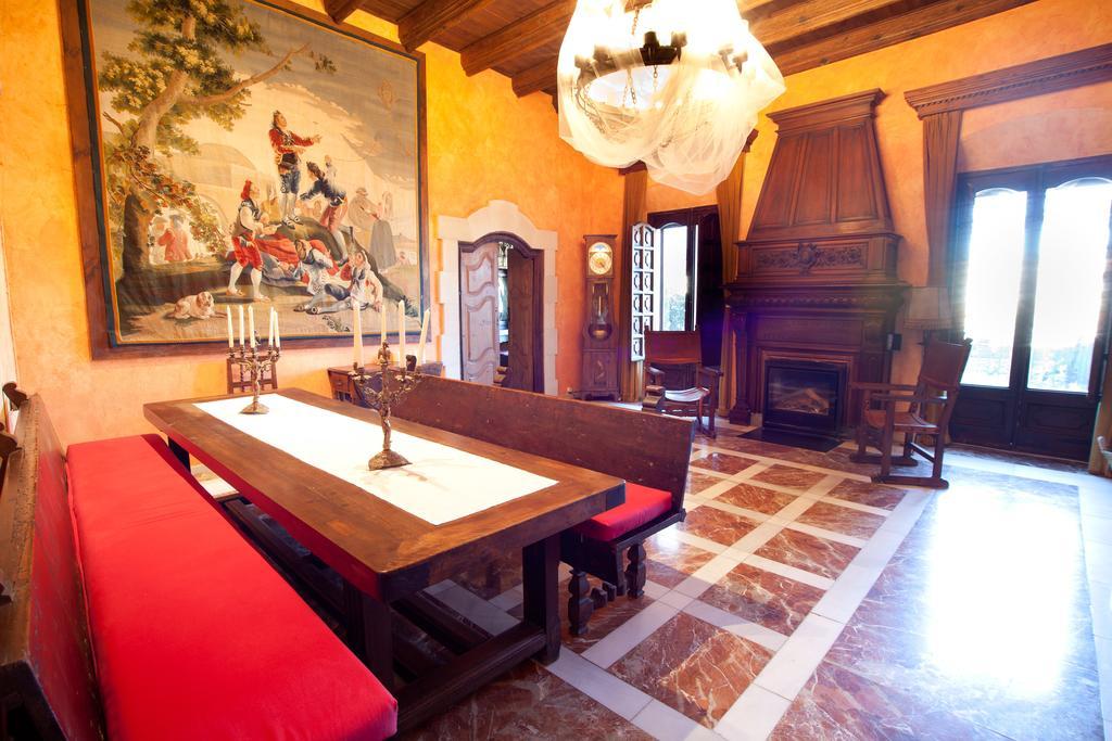 Lo Palauet De La Muralla Balaguer Eksteriør billede