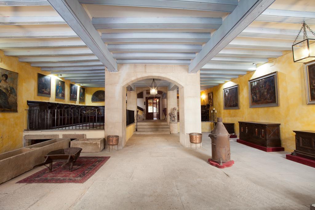 Lo Palauet De La Muralla Balaguer Eksteriør billede